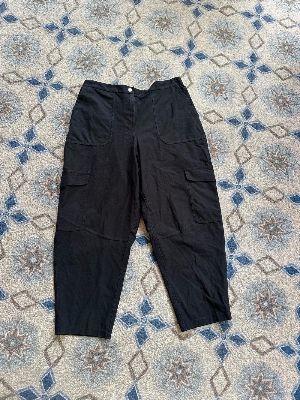 Lululemon Utilitech Cargo Pocket High Rise Pant